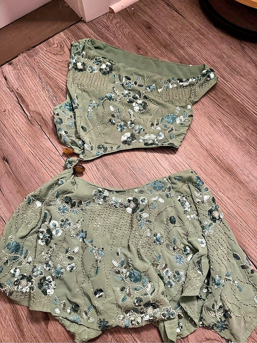 PEPPERMAYO green sparkly dress with cutout